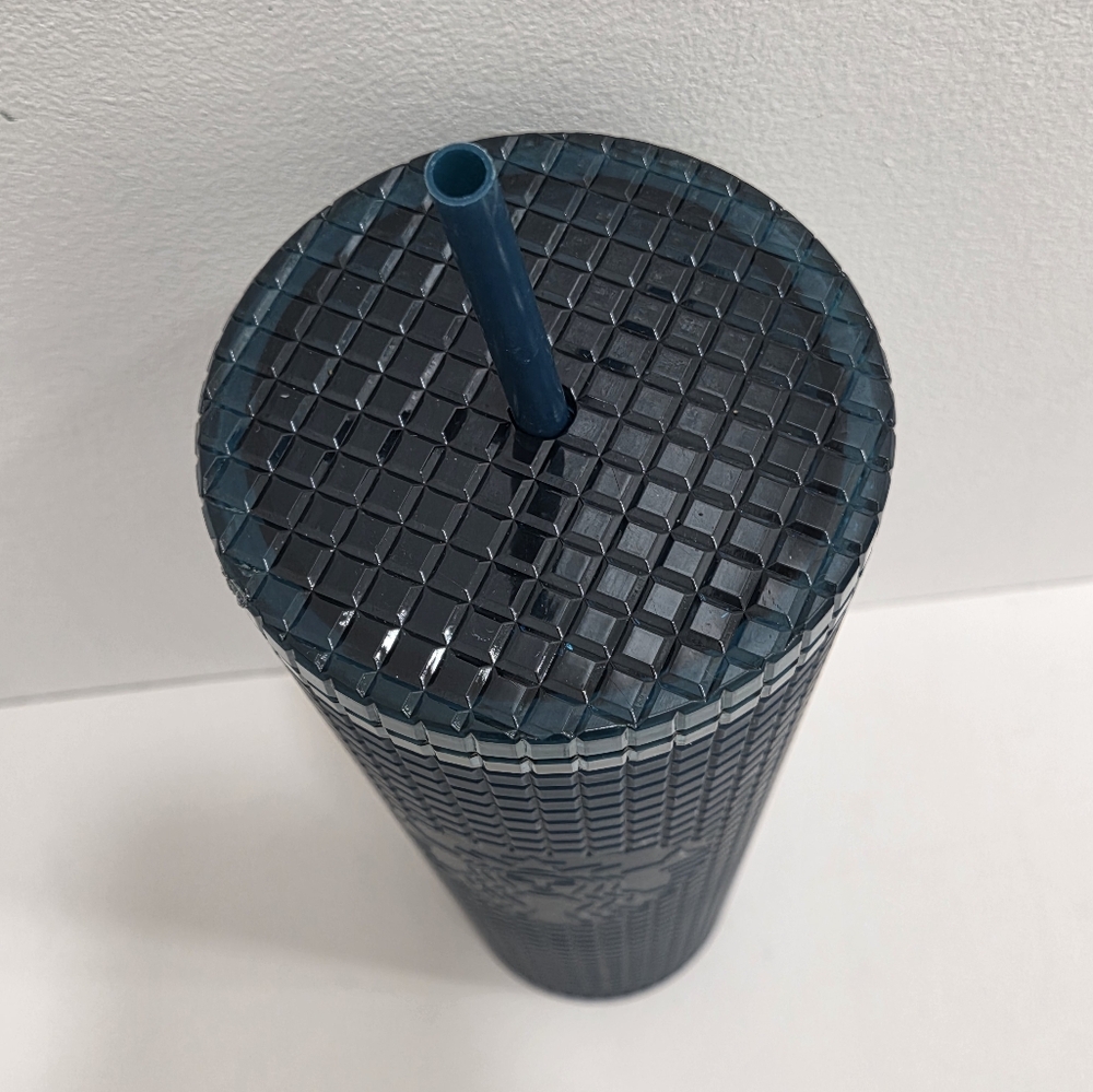 2022 Starbucks Winter Navy Blue Teal Soft Touch Grid Tumbler Venti 24 oz - Picture 6 of 16